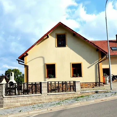 Cervenacek Polnicka